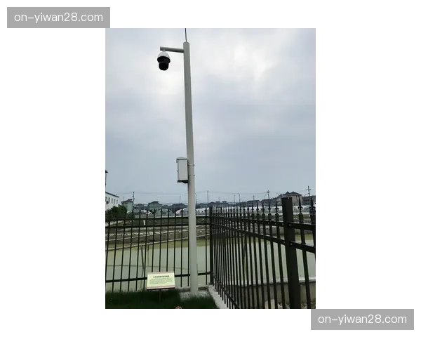 实时气象监测数据进入制作链条 动态调整了户外赛事的曝光参数